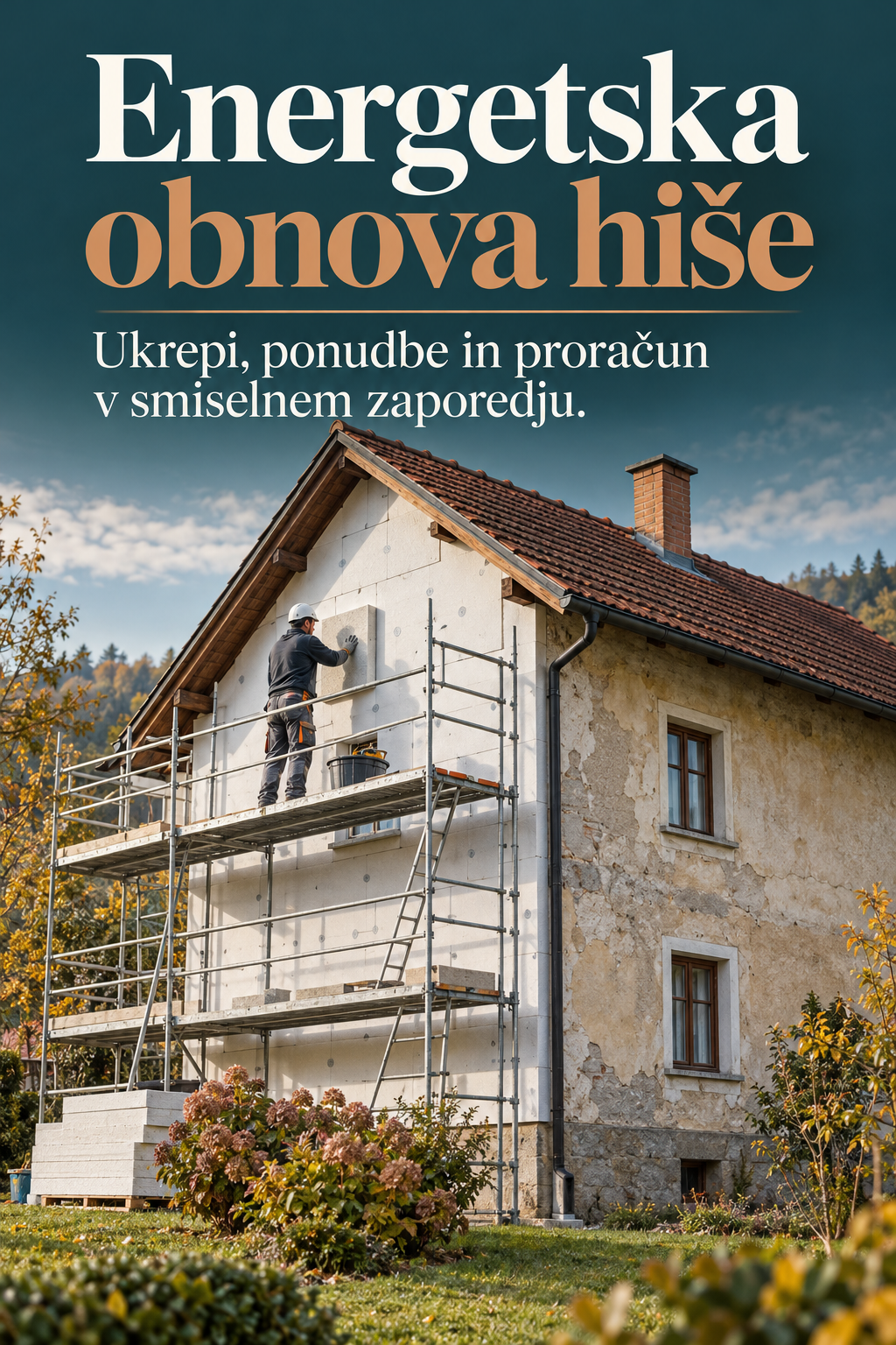 Platnica Energetska obnova hiše: obnovljen del fasade in delavec na odru ob starejši hiši.